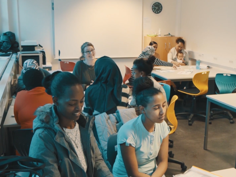 Illustrasjon Aktiv mamma